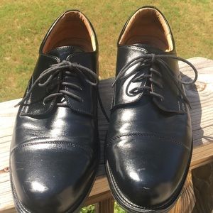 Dexter Cap Toe Black Lace-Ups Oxfords Sz 10.5